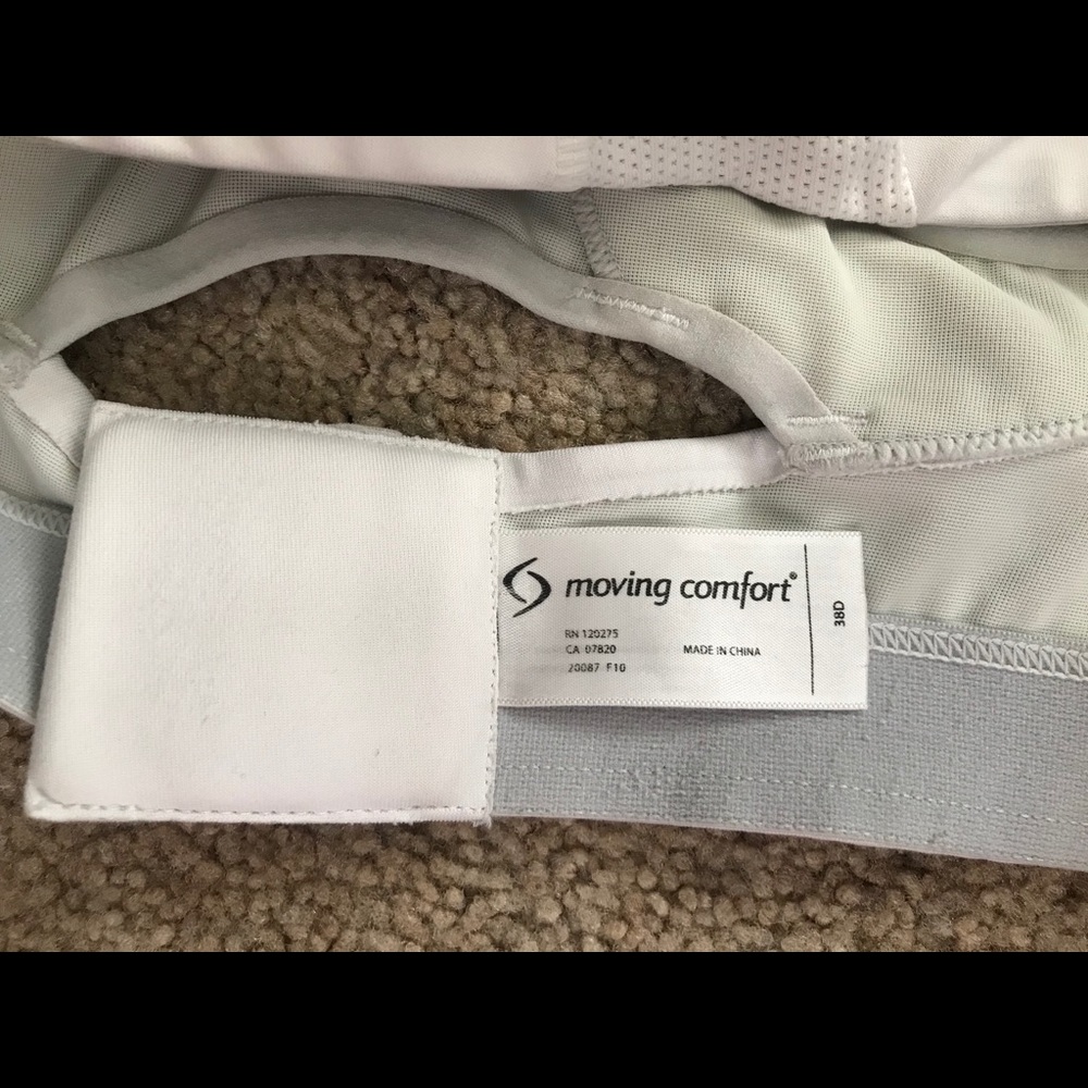 Juno Moving Comfort/Brooks High Impact Spo…